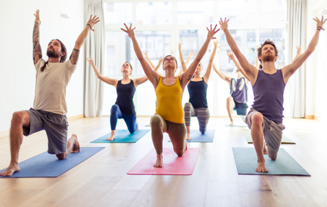 理疗瑜伽 瑜伽能促进人体的经络运行